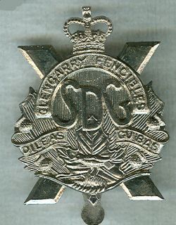 Canada Cap Badge   Stormont, Dundas & Glengarry Highlanders   Queen 