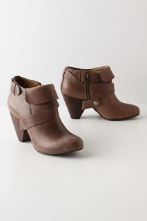 Anshan Booties   Anthropologie