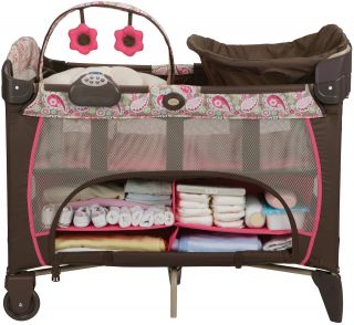 Graco Newborn Napper Pack N Play Deluxe   Jacqueline   
