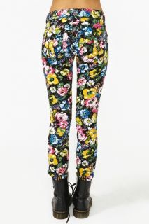 Electric Floral Skinny Jeans in Clothes Sale at Nasty Gal 