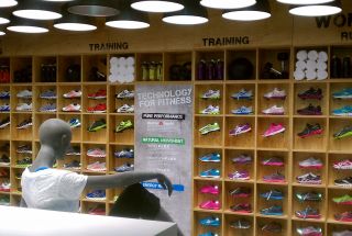 Shop Reebok’s Fit Hub Experience