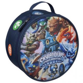 Carry and store your favourite Skylanders figures and games in the 