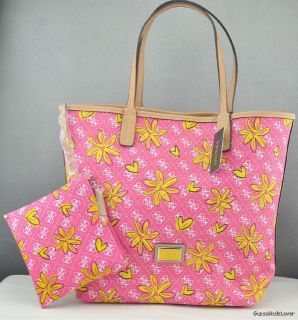 NWT Handbag GUESS Kiss Me Totes Ladies Pink Multi Authentic USA