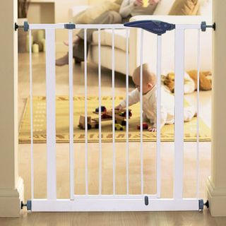 Easy to fit baby stair gate with one handed opening. This safety 