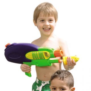 Sizzlin Cool Steady Stream Water Blaster   Toys R Us   Sand & Water 