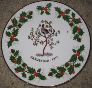 Royal Grafton 1976 First Edition Holiday China Plate Twelve Days of 