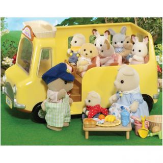 The perfect addition for your Sylvanian Families collection. Figures 