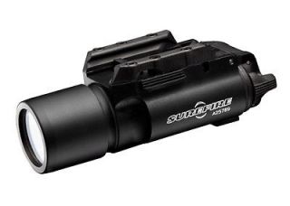 Surefire X300 LED Handgun Weapon Light    In the USA EU 