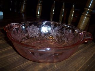   Glass  Glassware  Depression  Jeannette  Floral/Poinsettia