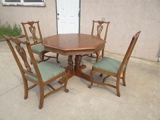 Ethan Allen royal charter oak Chippendale carved table 4 chairs 