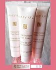 Mary Kay . NIGHT & DAY SOLUTION SET. w/spf15 . small size. all skin 