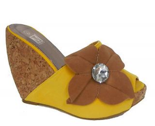 Brand New Makers Milan28 yellow Tan Flower Platform Wedge Mule Women 