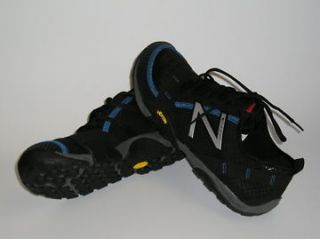 Mens New Balance MO10 Minimus Outdoor Trail Shoes (black/blue)