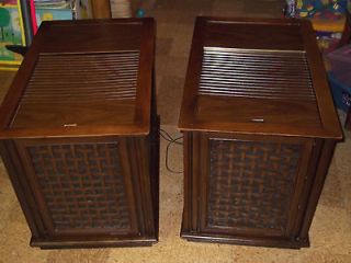 MAGNAVOX RADIO PHONOGRAPH STEREO CONSOLE END TABLES SPEAKERS 1960S 