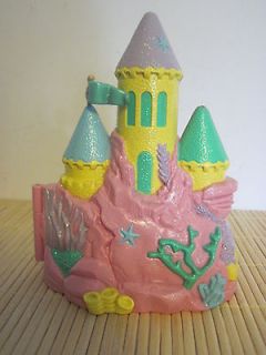 Trendmasters Mermaid Ocean Castle with figure Yellow and pink glitter