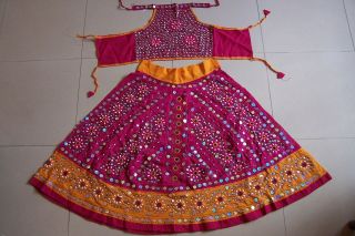 NEW TRADITIONAL INDIAN GIRLS Rajasthani SKIRT AND BLOUSE OUTFIT / FREE 