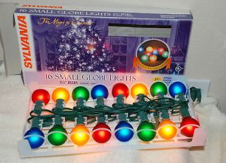   16 SMALL GLOBE INDOOR/OUTDOOR STRING CHRISTMAS LIGHTS with GREEN CORD
