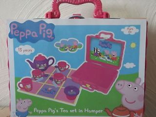   PEPPA PIG Tea Set in Picnic Hamper Toy   Great Gift   new carry handle