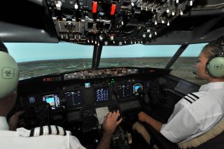 B737 Flight Simulator + Aerobatics Ultimate Thrill Ride Combo Package 