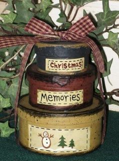 NEW PRIM COUNTRY HANGING MINI  CHRISTMAS MEMORIES  3 pc BOX SET 