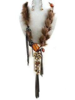 RUNWAY HAUTE COUTURE FEATHER GOLD TOPAZ CRYSTAL 36 JEWELRY NECKLACE 