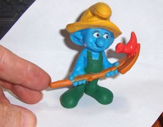 Mcdonalds The Smurfs 2011 Movie Farmer Smurf Toy # 7 PVC Figure Cake 
