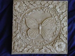   BUTTERFLY FLORAL CONCRETE CEMENT PLASTER STEPPING STONE MOLD 1067