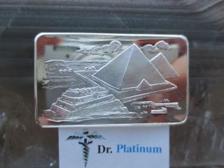 The Pyramids of Egypt, Mount Everest Mint, 1 Ounce, .999 Silver Art 