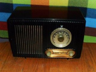 vintage stewart warner 9152 a tube radio mid century time