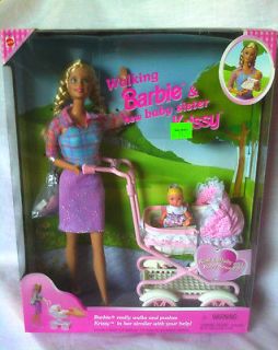   WALKING BARBIE & AND KRISSY BABY SISTER DOLL STROLLER PLAYSET NEW NRFB