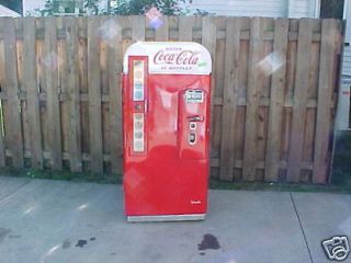 Vendo 81 Coca Cola Coke Machine AMATEUR RESTORATION buyer beware 44 