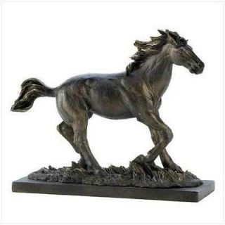 wild stallion statue horse figurine wildlife sculpture new time left