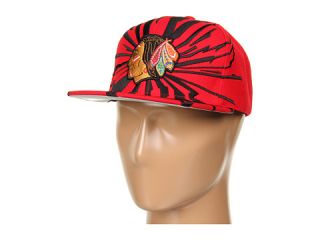   Earthquake Solid Snapback   Chicago Blackhawks $23.99 $26.00 SALE