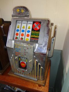 1950s Buckley 10 Cent Electronic Pointmaker Chrome Front Slot Machine