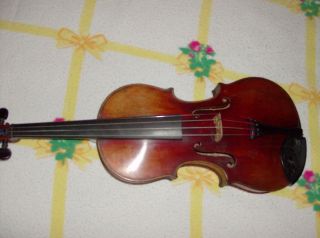 Albert Violin dated 1886 also have old case 2 bows and a mute 