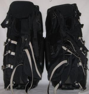   Vaughn Velocity 7070 Size 31 Black Ice Hockey Goalie Leg Pads