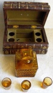 Retro Vintage Book Hidden Bar Set Amber Glass Decanter 3 Shot Glass 