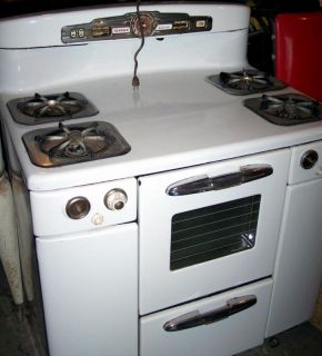 Vintage Tappan Deluxe Gas Stove Needs Restoration