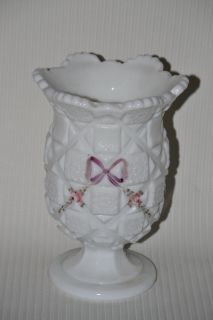 Westmoreland Milk Glass Old Quilt Pink Roses Bows 6 1 2 Celery Vase 