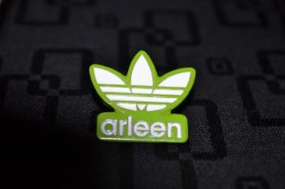 green white arleen pin this pin measures 1 inch in width colors are a 