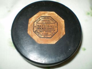 ART ROSS TYER 1950S HOCKEY PUCK RARE AS PICTURED