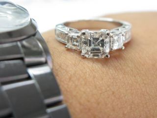 Fine 18kt Asscher Cut 3 Stone Engagement Diamond Ring