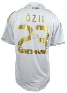Mesut Ozil Autographed Jersey Real Madrid GA Certified