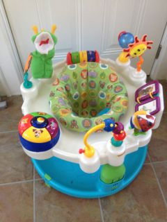 Baby Einstein Discover and Play Activity Center by Graco