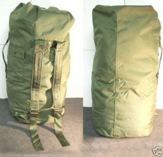 Barracks Military Surplus Duffle Gear Bag Backpack Good