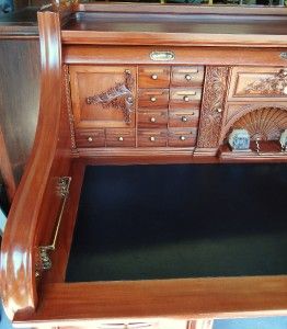   Roll Top Mahogany Desk St Andrews Co Owened by Henry Wells
