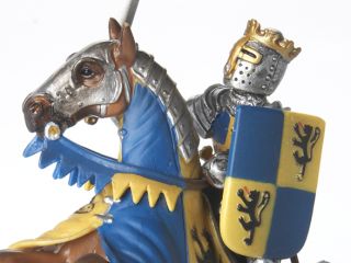 Schleich Lion Coat of Arms Prince on Reared Up Horse   70009
