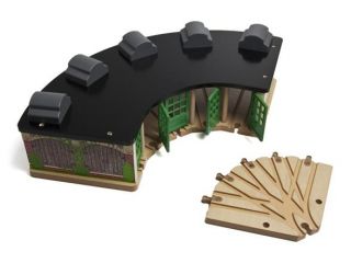 roundhouse with 5 way switch track attached