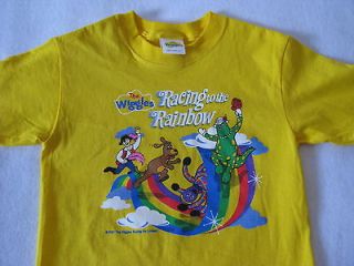 THE WIGGLES Racing to the Rainbow 2007 TOUR Yellow T Shirt   Size XS 