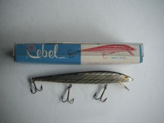 new vintage gold rebel crankbait series 302 w box time